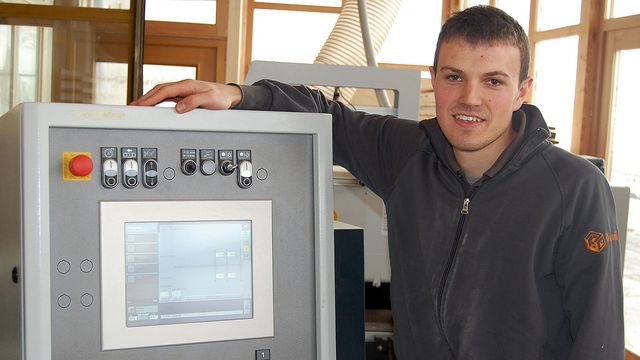 Specialista nella creazione di reti: il figlio Stefan ha l’intero sistema sotto controllo Specialista nella creazione di reti: il figlio Stefan ha l’intero sistema sotto controllo
